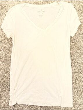 American Eagle Outfitters Soft & Sexy V-Neck Tee in White
